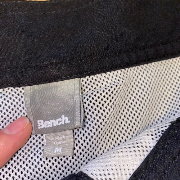 Bench swimsuit - Picture 4 of 4